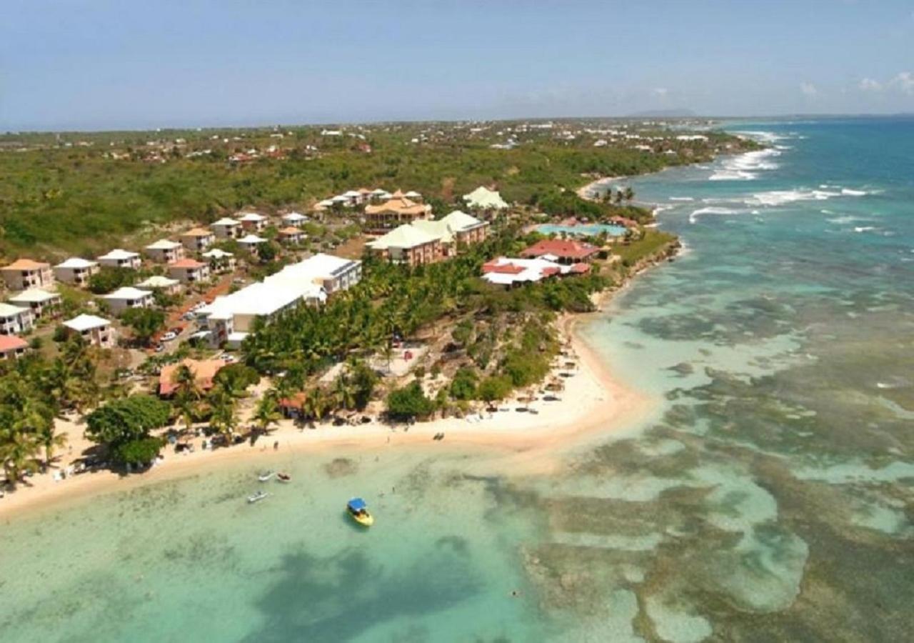 Ti Kaz Emeraude - Mer, Soleil Et Sable Fin, Piscine Et Tennis แซงต์-ฟรองซัวส์ ภายนอก รูปภาพ